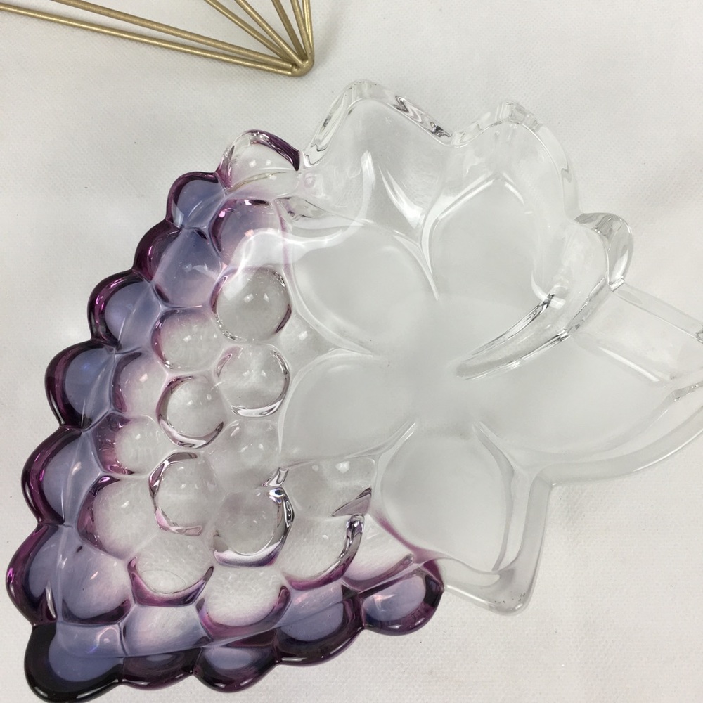 Purple Clear & Frosted Glass Grape Dish